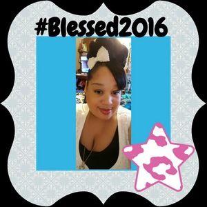 Meet your Posher, Eva